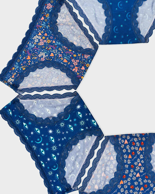 STRIPE & STARE FOUR SET OF KNICKERS